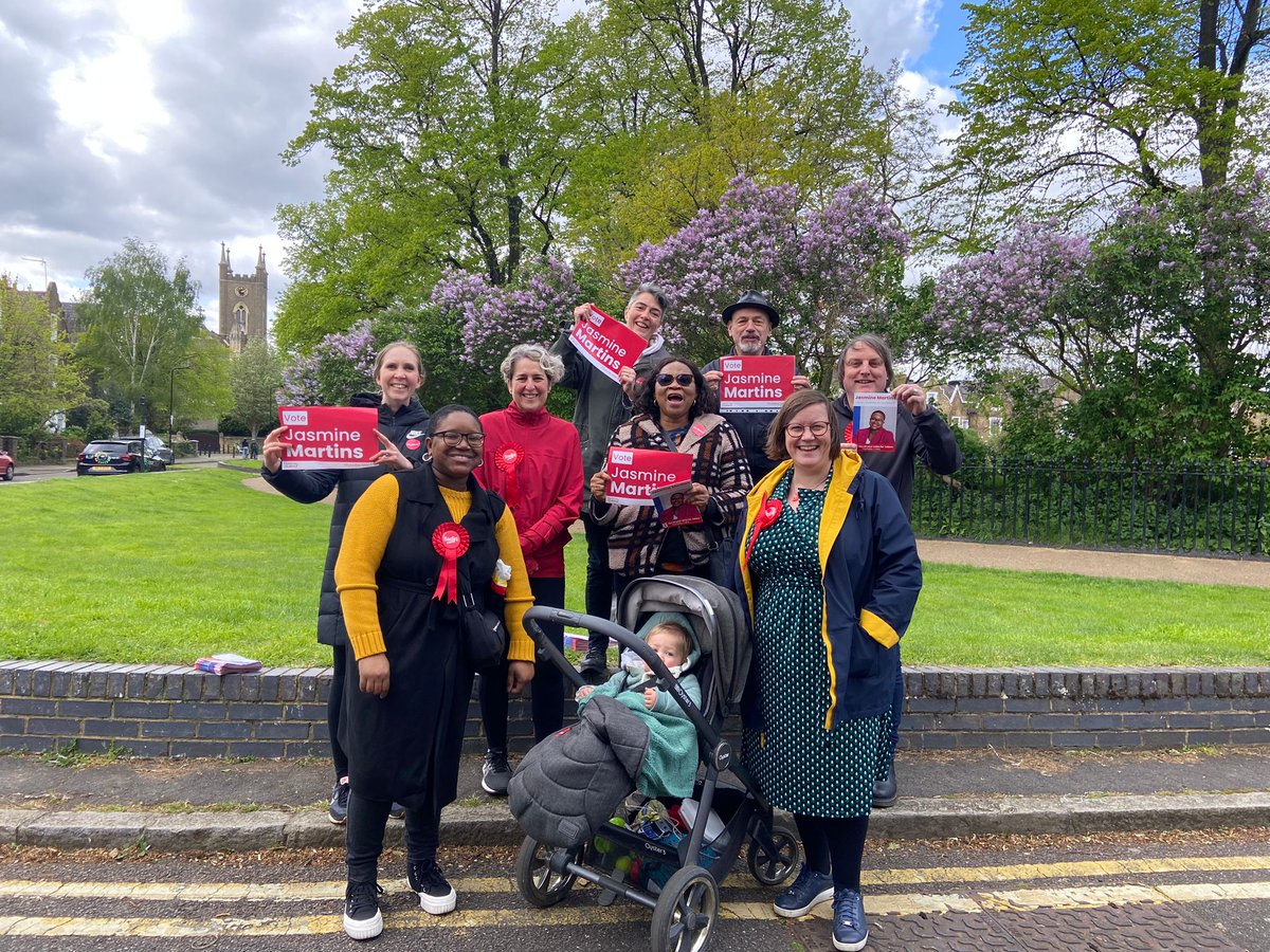 Postal votes are starting to drop - I've already got mine! #DeBeauvoir residents with postal votes, it's time to choose your next Cllr, &amp; of course Mayor of London. Vote for integrity - De Beauvoir is my home &amp; I'll make sure your voice counts #JAS4DB #VoteLabour #GOTPV🌹🗳️