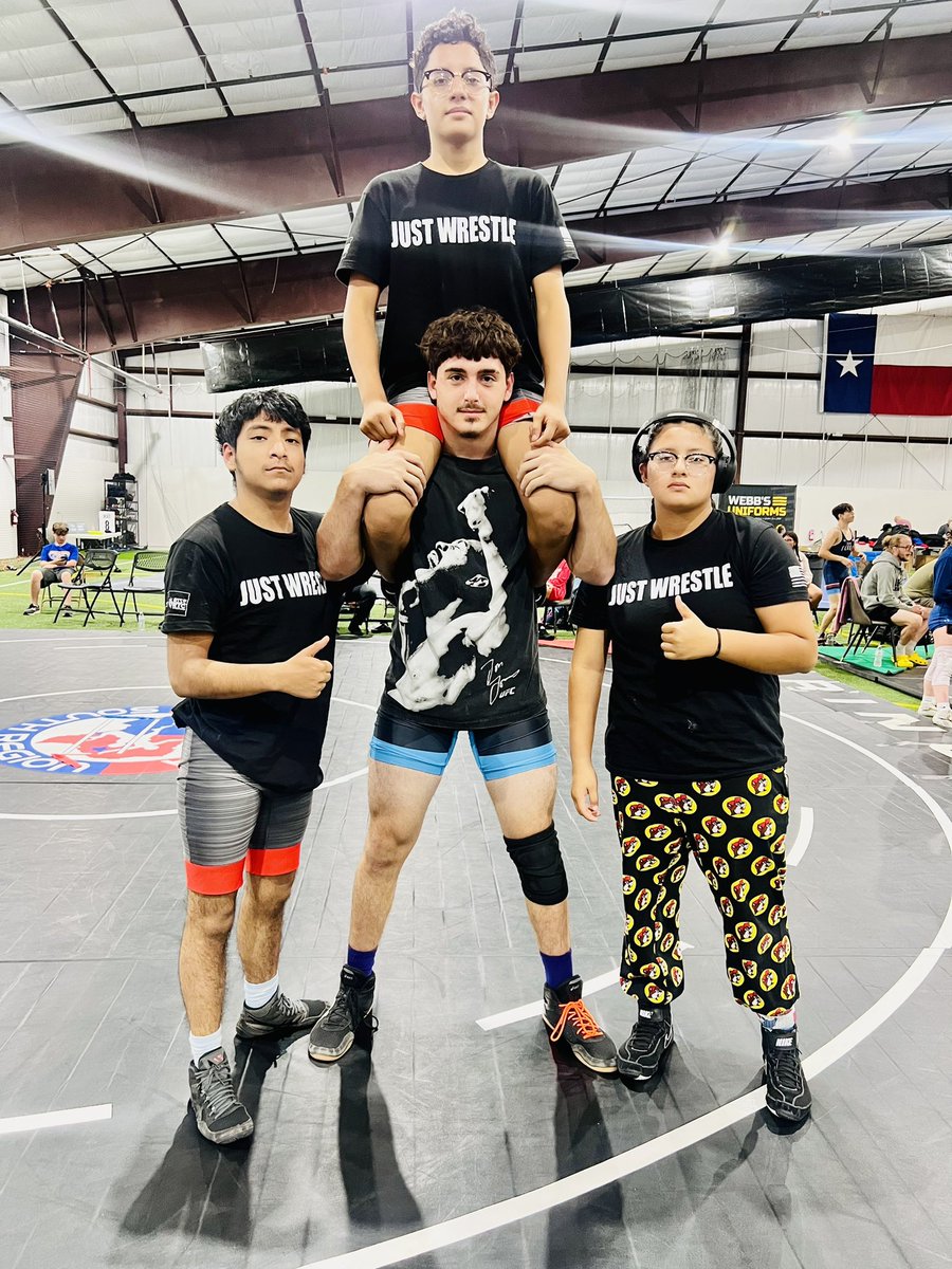 Help me wish 5 of our Humble Wrestlers best to luck and they compete today at the 2024 Space City Duals Boys & Girls Greco and Freestyle .. @Humble_Wrestle @HumbleISD_HHS @latinstyle281 @PerezSean_7 @v3rduzco_