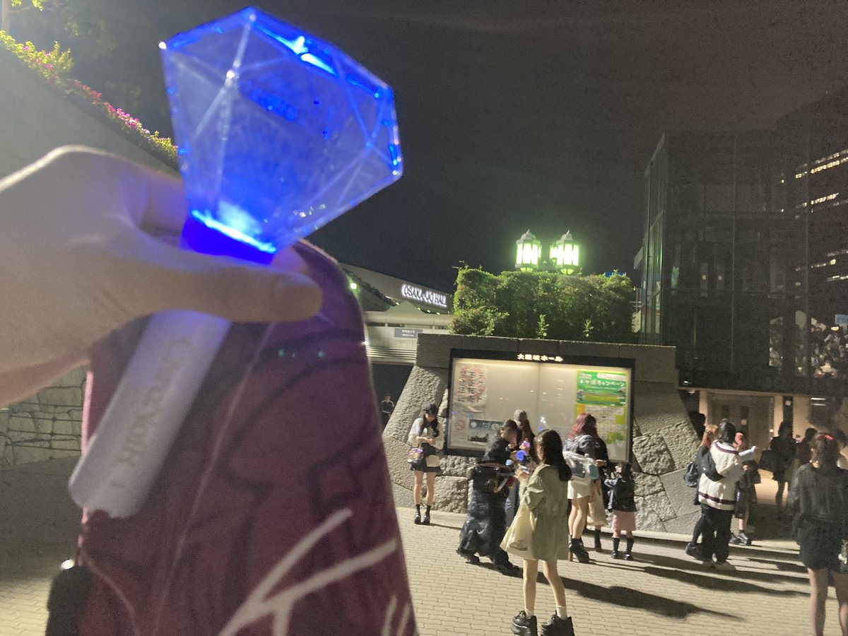 PanfishyyFN's tweet photo. ChroNoiRライブ最高やった！かなかな〜！葛葉〜！これからも応援してるぞ〜！ https://t.co/KbqBOWqrri