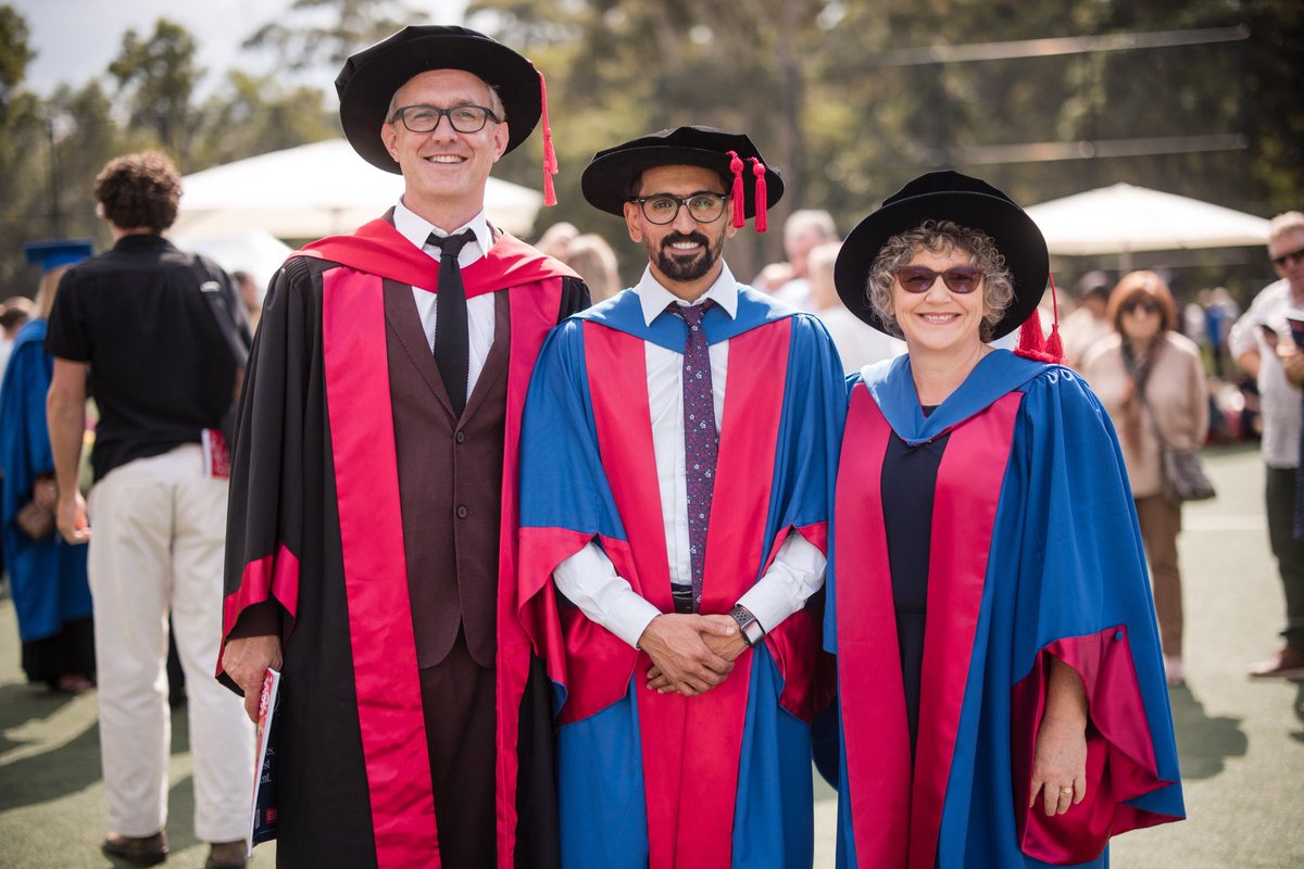 Love this photo from @UOW grad this week! Dr @Falanazi45 who graduated from his PhD with @lukemolloy and myself. We are missing @DrLapkin. Congratulations Faisal! @UoWnursing @UOW_VC @salamonson @eileenamcl @ACUmedia