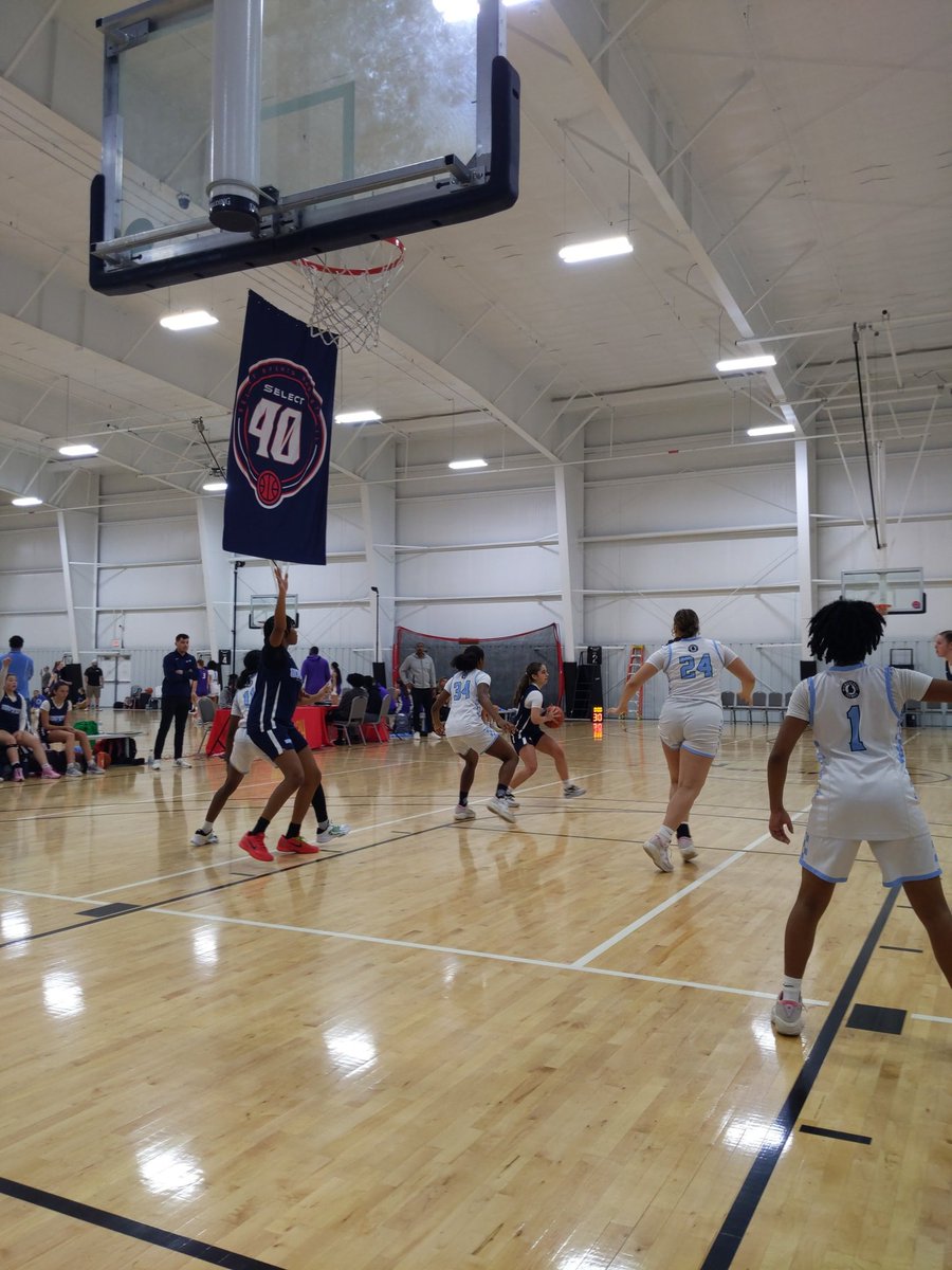 <a href="/MIDRIVEPREMIER/">Michigan Drive Premier</a> Hutson-15U update. <a href="/sydney_black25/">sydney black</a> has attacked downhill to score on drives w/ oreb put backs, <a href="/Leigharob24/">Leigha Roberson</a> leaps into the chairs to save a 🏀, Gadson strong takes to the rim, some new faces to me are making 🔑 plays. <a href="/PGHMichigan/">Prep Girls Hoops Michigan</a> #TheClash2024