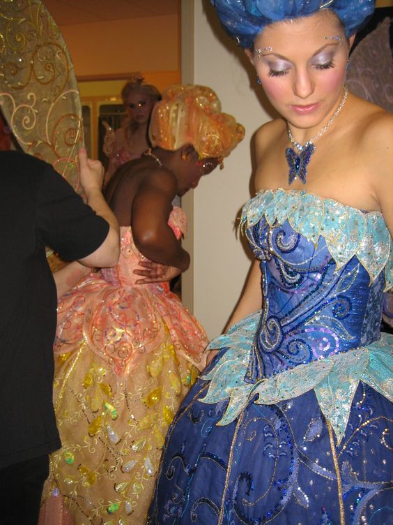 dollcinema's tweet photo. barbie "live in fairytopia!" costumes designed by gregg barnes (2006) https://t.co/rfJWesOqRJ