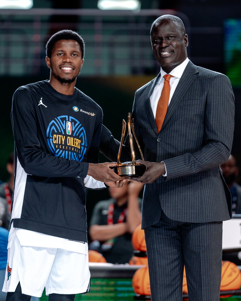Incase you missed it.
Tonny Drileba of Uganda’s City Oilers wins 2023 BAL Ubuntu Trophy for his work empowering youth through basketball. His community efforts earn a $5,000 donation to a charity of his choice. #BALUbuntuTrophy #BasketballForGood