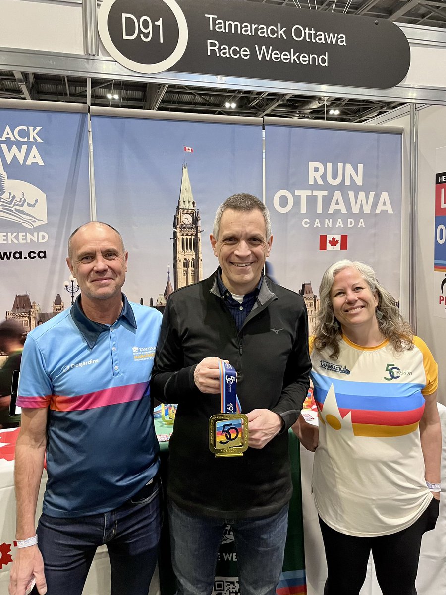 Tamarack Ottawa Race Weekend is one of Ottawa's biggest events and economic drivers, bringing thousands of visitors to Ottawa every May. As part of the #TeamOttawa mission to London, TORW has a booth at the @LondonMarathon race expo, where I spent some time today to help attract