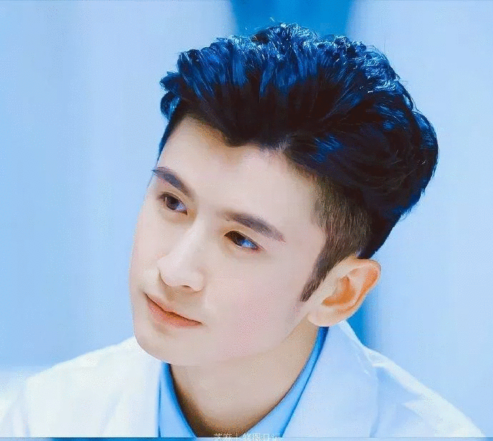 Bác sĩ Thiệu Chấn Vinh ( Hải THượng Phồn Hoa )