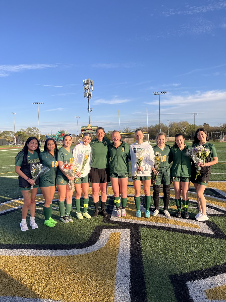 Had a wonderful night celebrating our seniors and their parents! Thank you all for your commitment to our program, we are honored to have you as part of our EG soccer family! 
Happy to end the night with a nice team win over Wheeling