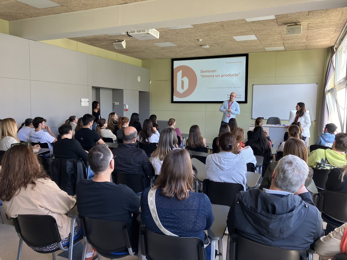 JosepM_Picola's tweet image. Nova Jornada de Portes Obertes aquest dissabte 20 a @BlanquernaFCRI, com sempre amb ganes de compartir projecte, manera de fer i el que entenem per excel.lència com a sinònim de futur il.lusionant. #OrgullBlanquerna #TalentBlanquerna :)