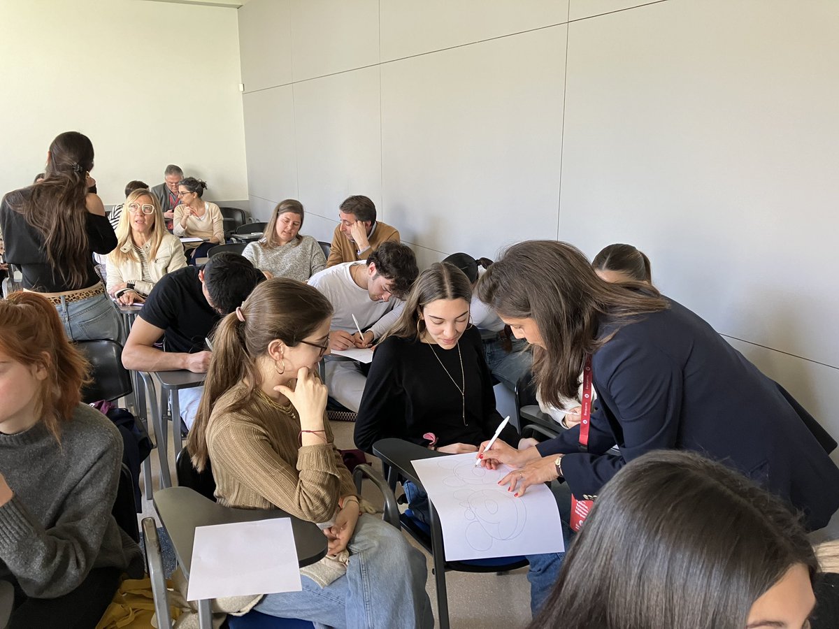 JosepM_Picola's tweet image. Nova Jornada de Portes Obertes aquest dissabte 20 a @BlanquernaFCRI, com sempre amb ganes de compartir projecte, manera de fer i el que entenem per excel.lència com a sinònim de futur il.lusionant. #OrgullBlanquerna #TalentBlanquerna :)