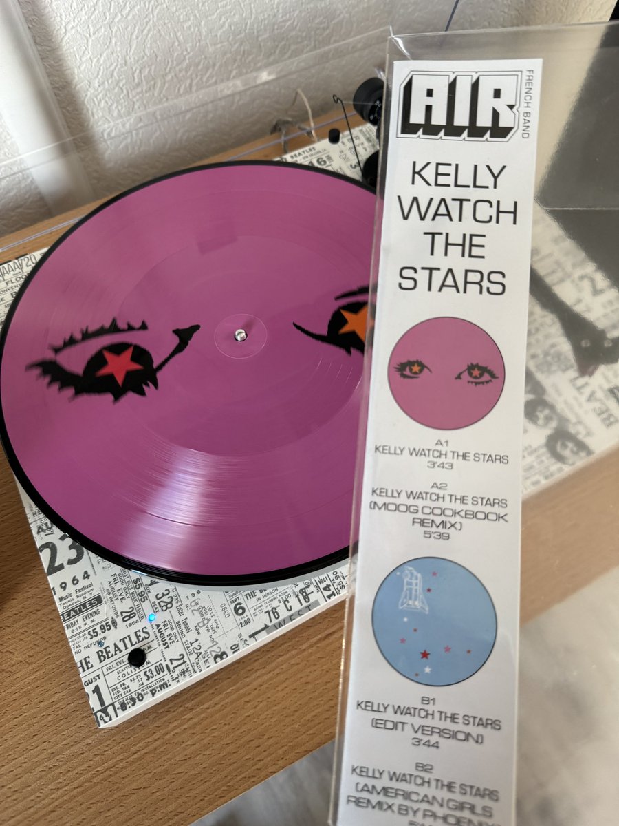 #NowPlaying️ Air - Kelly Watch The Stars (1998, reissue #RSD2024)