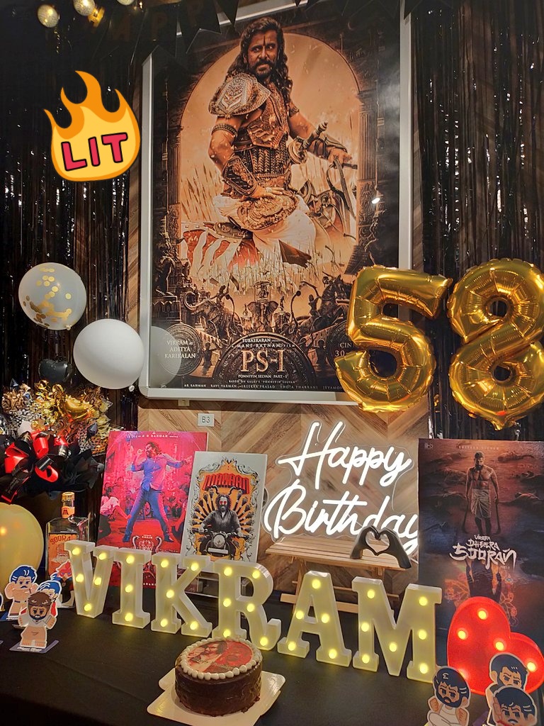 kmsk55's tweet photo. #ヴィクラムHBD 会兼 #インド映画好き交流会 に参加させて頂いた！
幅広くインド映画のお話ができて、ヴィクラムさん作品の布教も少しできて、皆さんの推しのお勧めも聞けて（聞き出せて…）とても実りある日でした❗祭壇すっごかった！特別メニューも食べたことないタミル料理でとても美味でした🥹💖 https://t.co/nOqVb0IYIZ