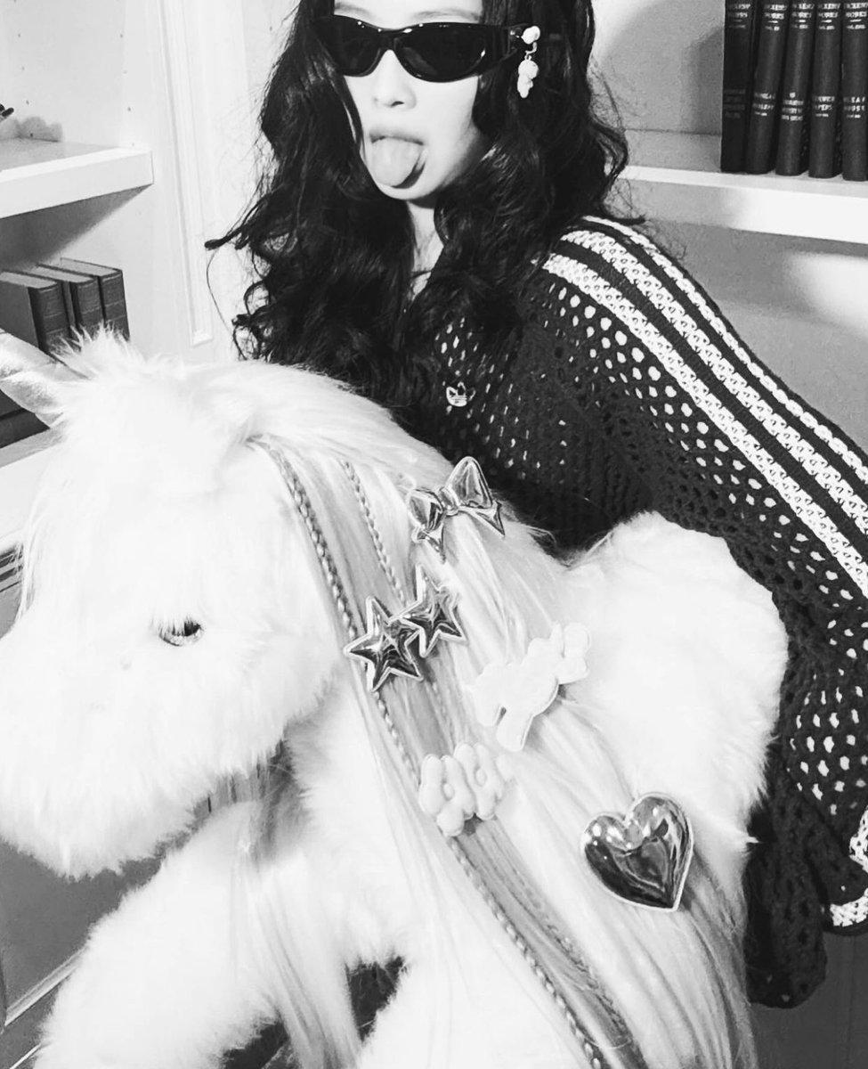 mobteis's tweet image. 