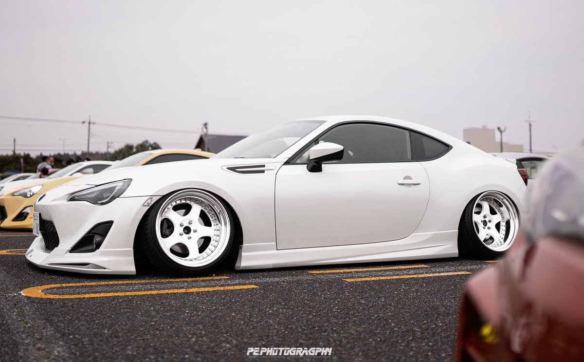tkmk7r tweet picture