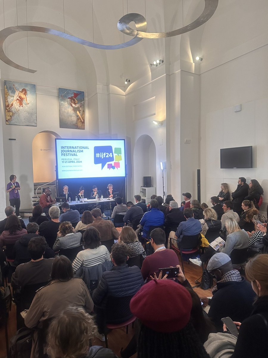 Full house for a panel being moderated by my friend @MarieBohner on ‘Fact-checking: Dead or Alive’. #ijf24