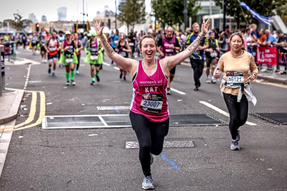 Good luck to all our #TeamWomensAid marathon runners tomorrow, raising an incredible £14,000 so far! We will be cheering you on from the sidelines. If you're interested in fundraising, see what races are coming up in your local area ➡️womensaid.org.uk/get-involved/f…