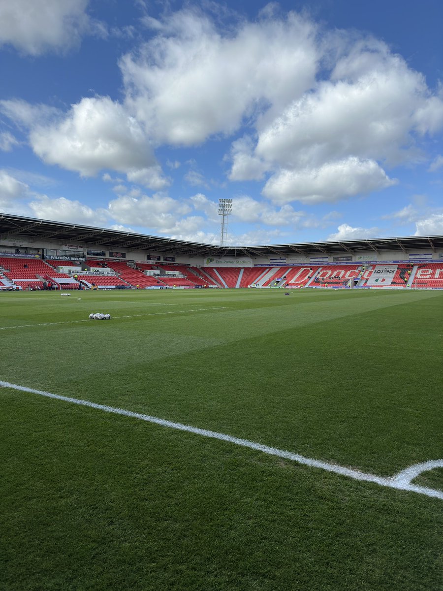 All set for our last home game of the season as we face @BarrowAFC.
#EFL #DRFC #finalgame #homegame #league2 #groundman