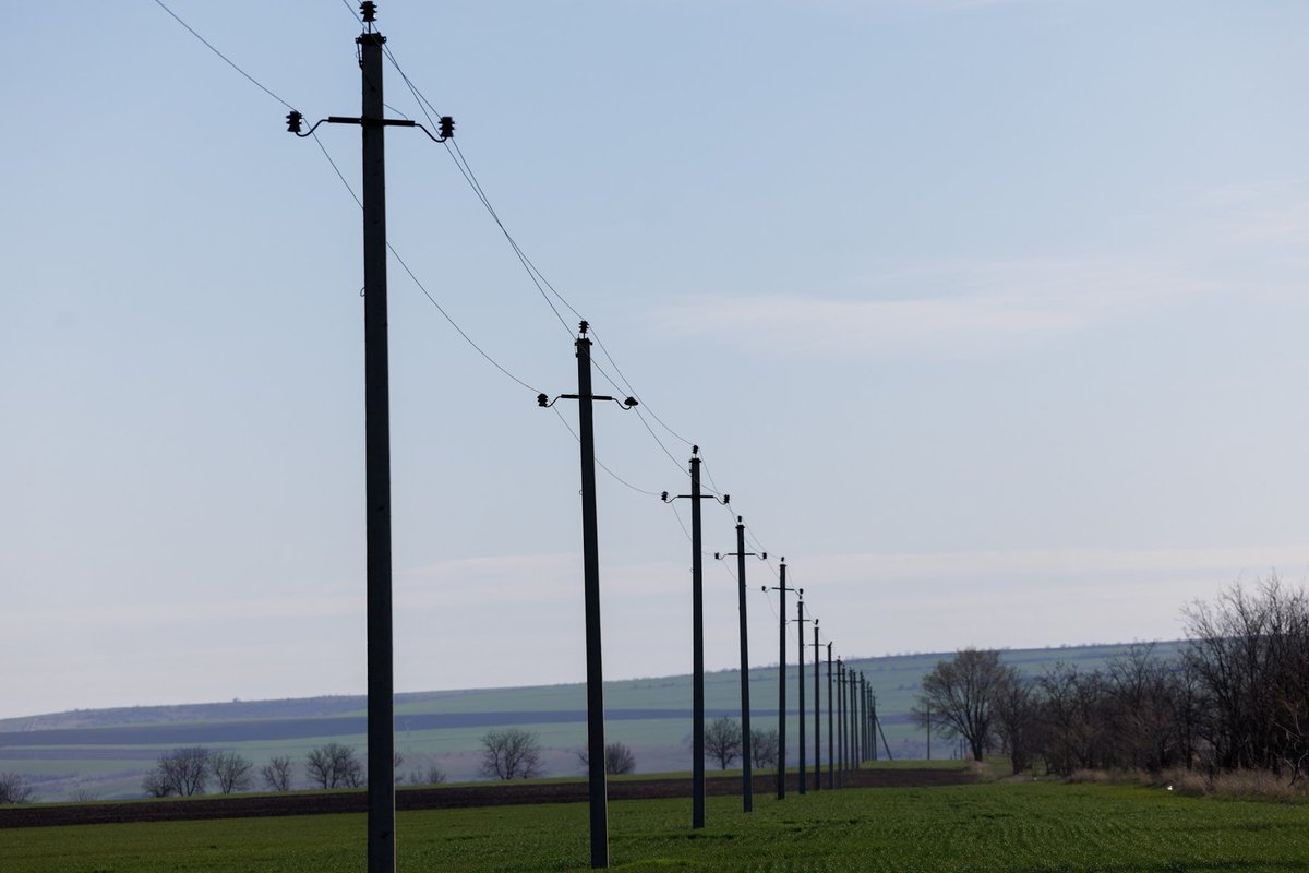 Maia Sandu: The construction of the line that connects the energy system of Moldova and Romania begins.
🇷🇴🇲🇩🇪🇺
Source: mediafax.ro/economic/maia-…