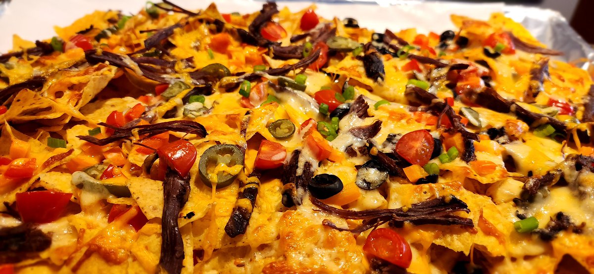 dc__outdoors's tweet photo. With some leftover pulled Venison Roast, it's Nacho Time!
. . . .
#hunting #hunt #fromfieldtofork #fromfieldtoplate #hunt2eat #cooking #food #nachos #Venison #whitetails #hunter #snacksquad #dcoutdoors #youtube #youtuber https://t.co/w1guOSM6PQ