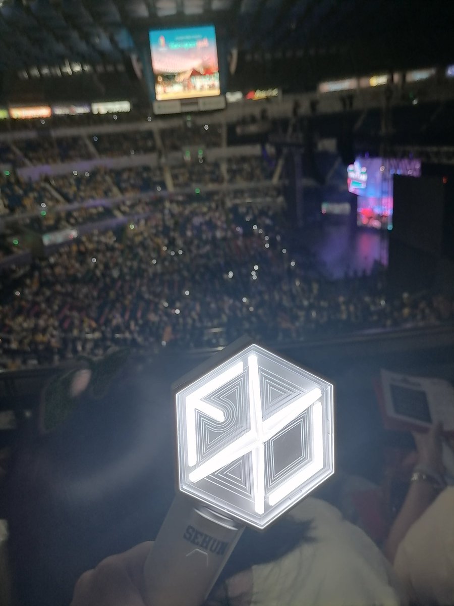 editsbyshai's tweet photo. ✧ eribong / exo lightstick for rent ✧

𐙚 see photo for more info !
𐙚 see thread for proofs

#. wtr lfr ph exo tingi concert fancon fanmeet cavite want to rent https://t.co/HydTg9INmp