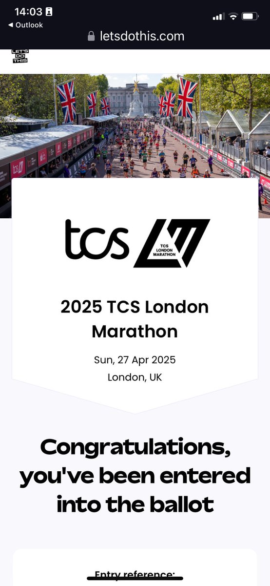 Compulsory flat lay for tomorrows #londonmarathon2024 - combined with totally random ballot entry for #londonmarathon2025 - contribution to yet another training top! The madness continues….