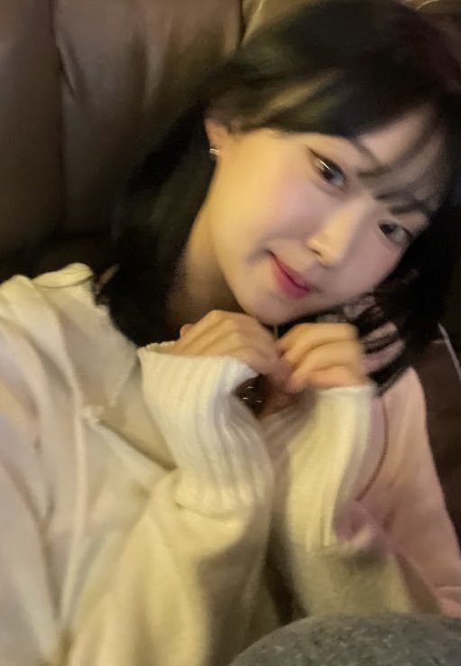 yunlv0's tweet photo. 변태 구인
#섹트 #맘눌뎀 https://t.co/esjiIsoFSf
