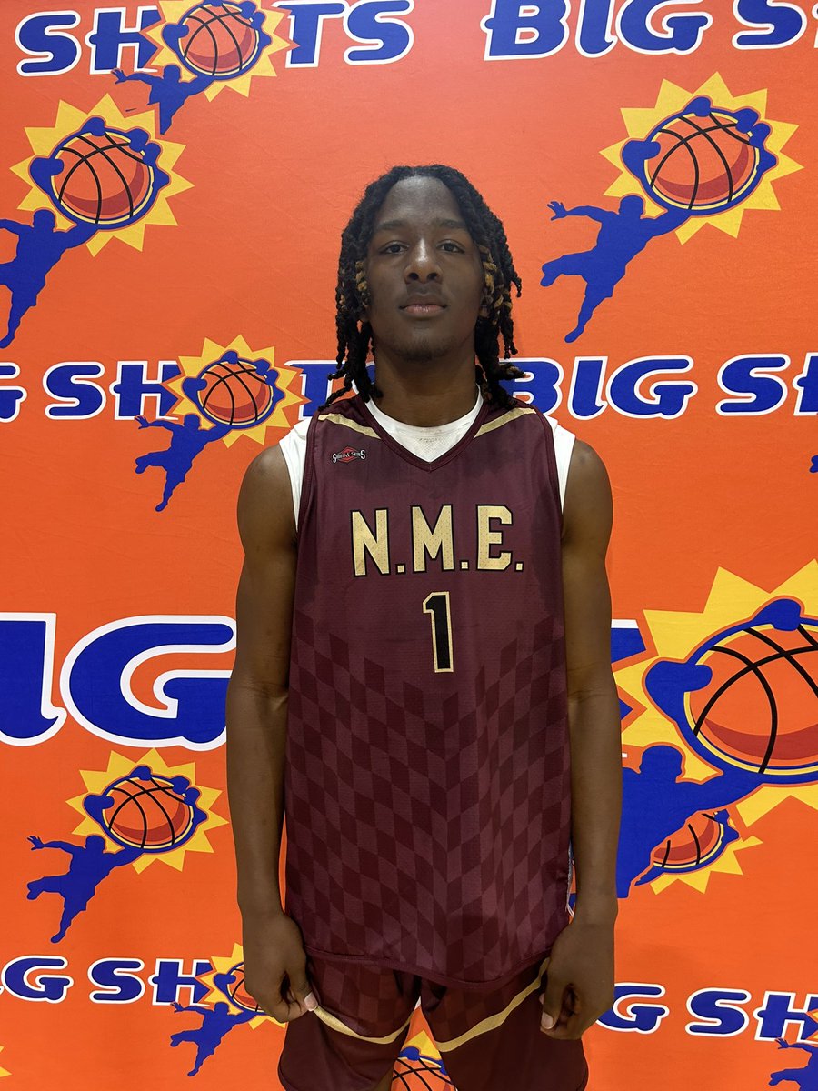 #BIGSHOTS #KingofTheHill

17U

NME Select - 66
365 Running Rebels - 43

MVP
NME Select - Donovan Kirkwood - 18 points
NME Select - Adrian Scott - 8 points

<a href="/BigShotsGlobal/">BIG SH🏀TS</a>