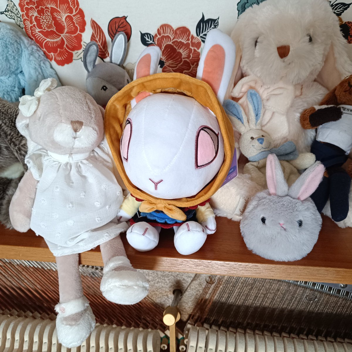 my bunny by @komemerda arrived today 🐰