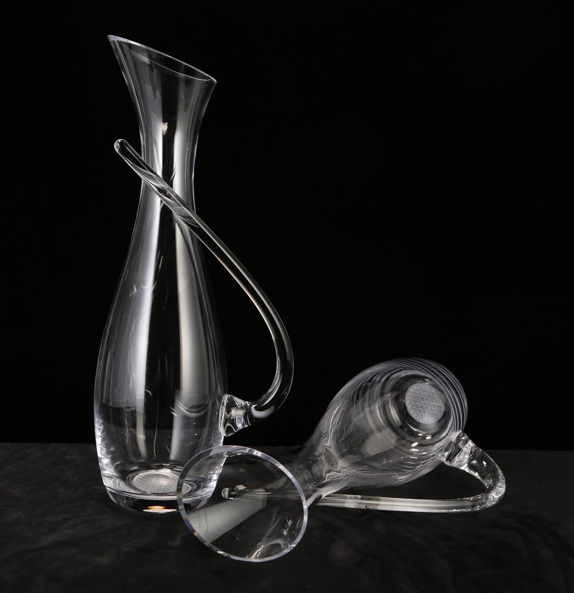 awardstrophyusa's tweet photo. Engraved Crystal Wine Carafe @awardstrophyusa the best crystal drinkware manufacturer in USA.

#wine #carafe #golfball #picther #gift #gifts #crystalgifts #promotionalgifts #corporategiftideas #CorporateGifts #promotionalproducts #crystalrecognitionawards #employeegifts https://t.co/bYt9yFMAwe
