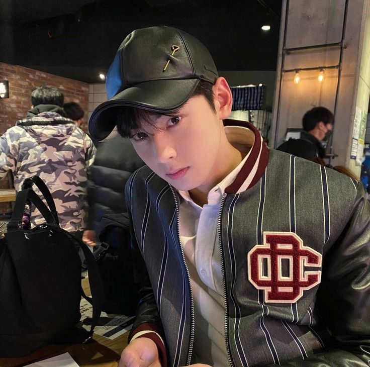 4iohan's tweet image. ㅤ
ㅤnew acc but not new to rp
ㅤin need of new moots. pls
ㅤlike and rt to be mutuals !
ㅤ