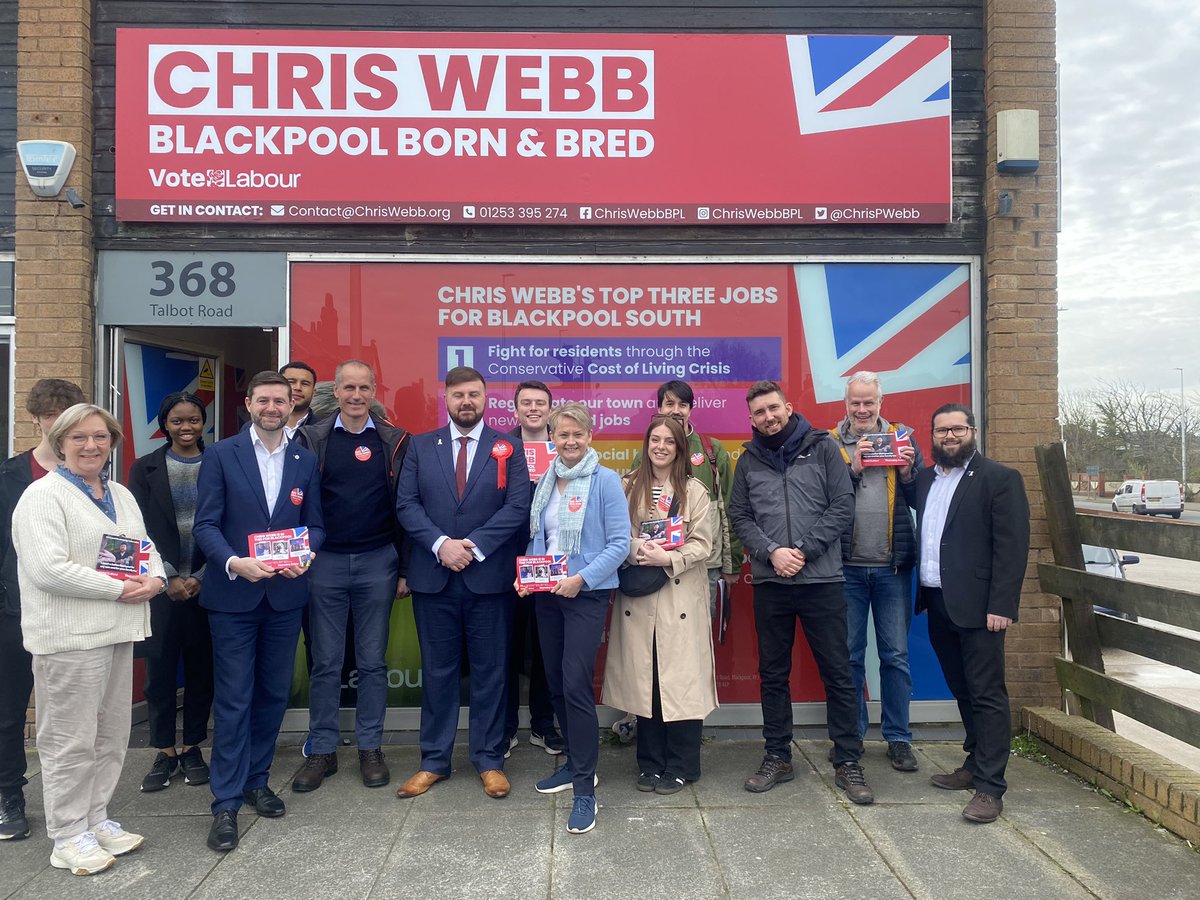 Out with @ChrisPWebb in #BlackpoolSouth this morning. Great to chat to staff in Coastal House Co-Op about @UKLabour plan to get neighbourhood police back on streets & tackle shoplifting which has soared under the Tories. Warm welcome on doorstep for the great work Chris is doing.