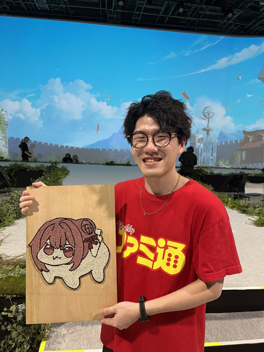 Twitterで見てたDOROカーペットに出会いました

#祝NIKKE1周年半生放送 #NIKKE1周年半生放送 #NIKKEAnniversary #NIKKE #ニケ