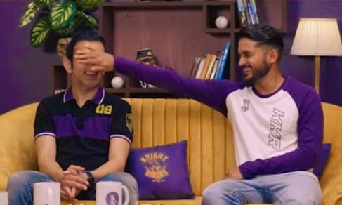 Manish closing Gauti’s eyes because after this show he will get teased 😂🤣