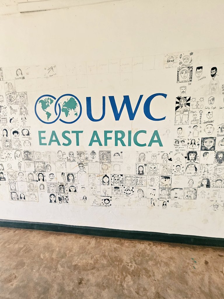 🙏United World College East Africa @uwc_ea @iborganization for great visit to #Moshi & #Arusha campuses. 5 classes w open-minded & motivated students from the world 👏 & exchanges w great faculty👍, gave me hope for a better future, from 🇹🇿. 🙏@keidanren 🇯🇵 for longtime support.