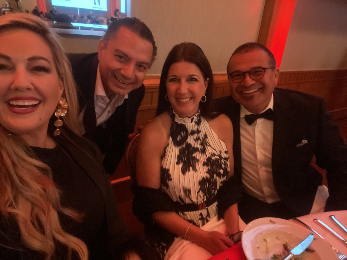 Erica DeLong tweet media
