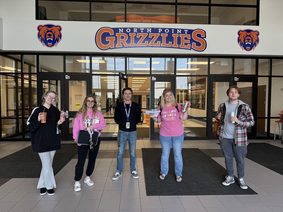 Dr_Shelmire's tweet photo. AP Practice Testing taking place this morning in our cafeteria!  Dedication at its finest right here! 🧡💙 https://t.co/o4sTEG1QfP