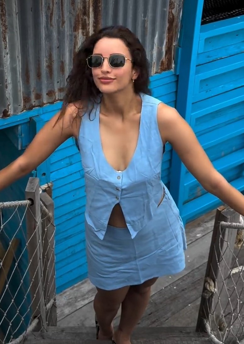 GLnKFfUaIAAEPLL?format=jpg&name=medium