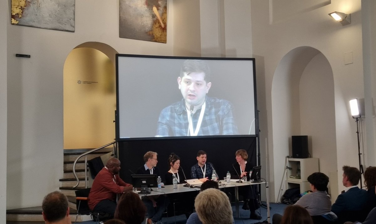 Fact-checkers play a vital-often largely invisible-role working with newsroom colleagues when covering breaking news stories @Shayan86 rightly underlines (implicitly reminds us how live coverage w/o dedicated fact-checking can be vulnerable to hoaxes and deceptive claims) #ijf24