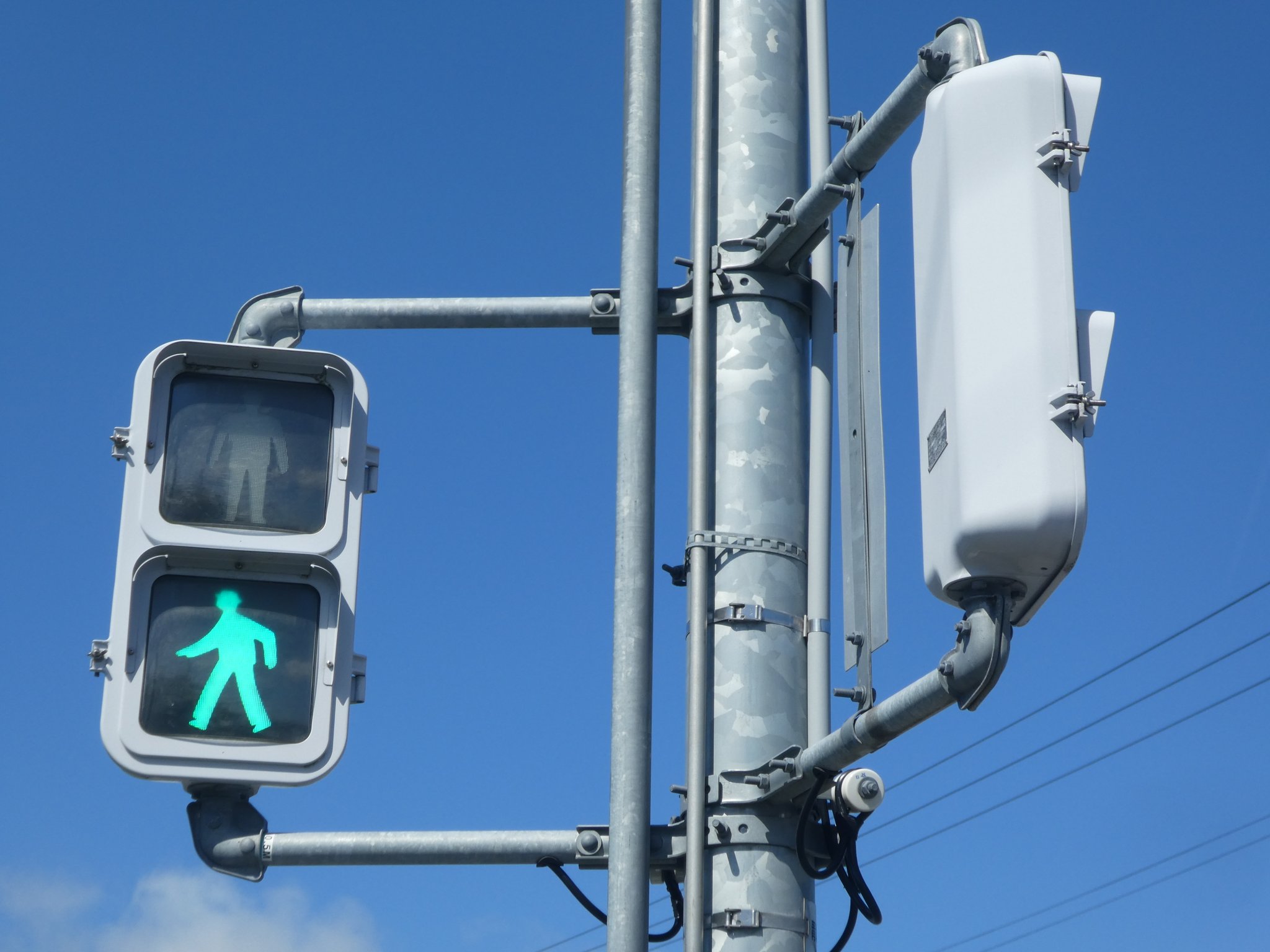 交通信号制御機 コイト電工 製品・技術│交通システム機器|交通信号制御機
