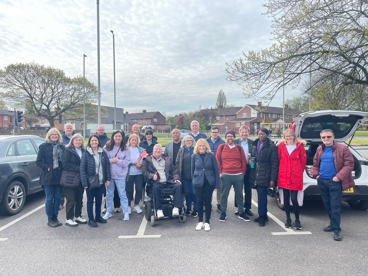 Big turnout on the #LabourDoorstep in Knotty Ash today for @MetroMayorSteve and @emilyspurrell #TwoVotesForLabour #VoteLabour