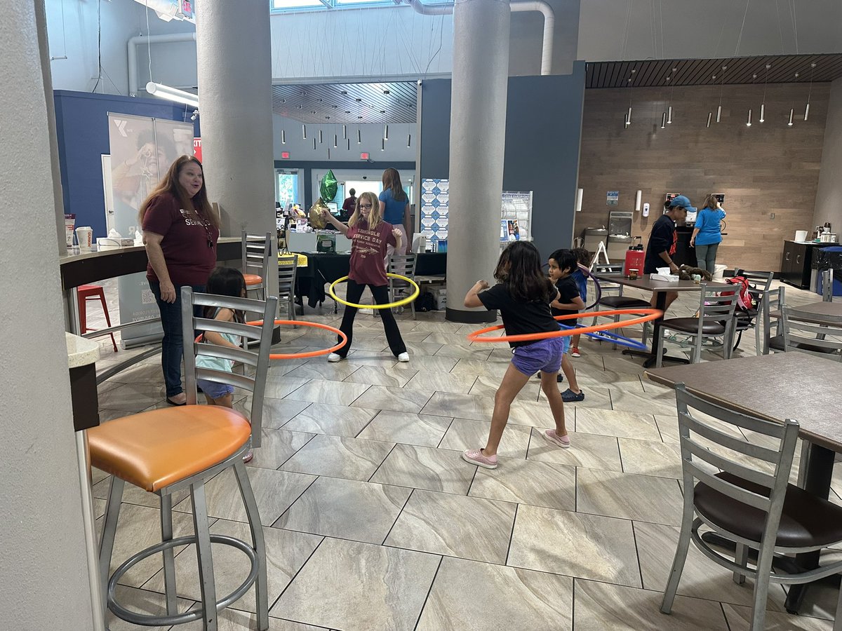 Maria Schaedler-Luera tweet media