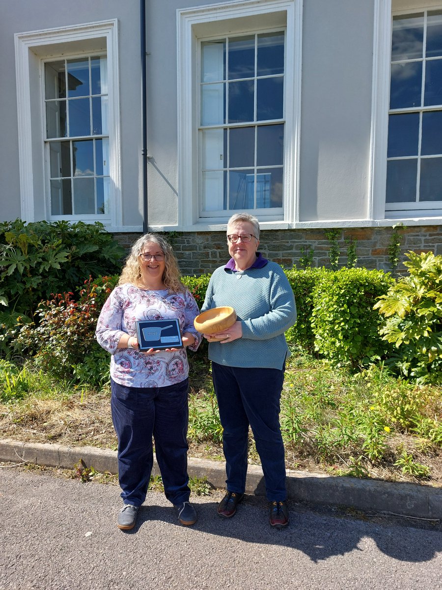 Learn Welsh Glamorgan / Dysgu Cymraeg Morgannwg tweet media