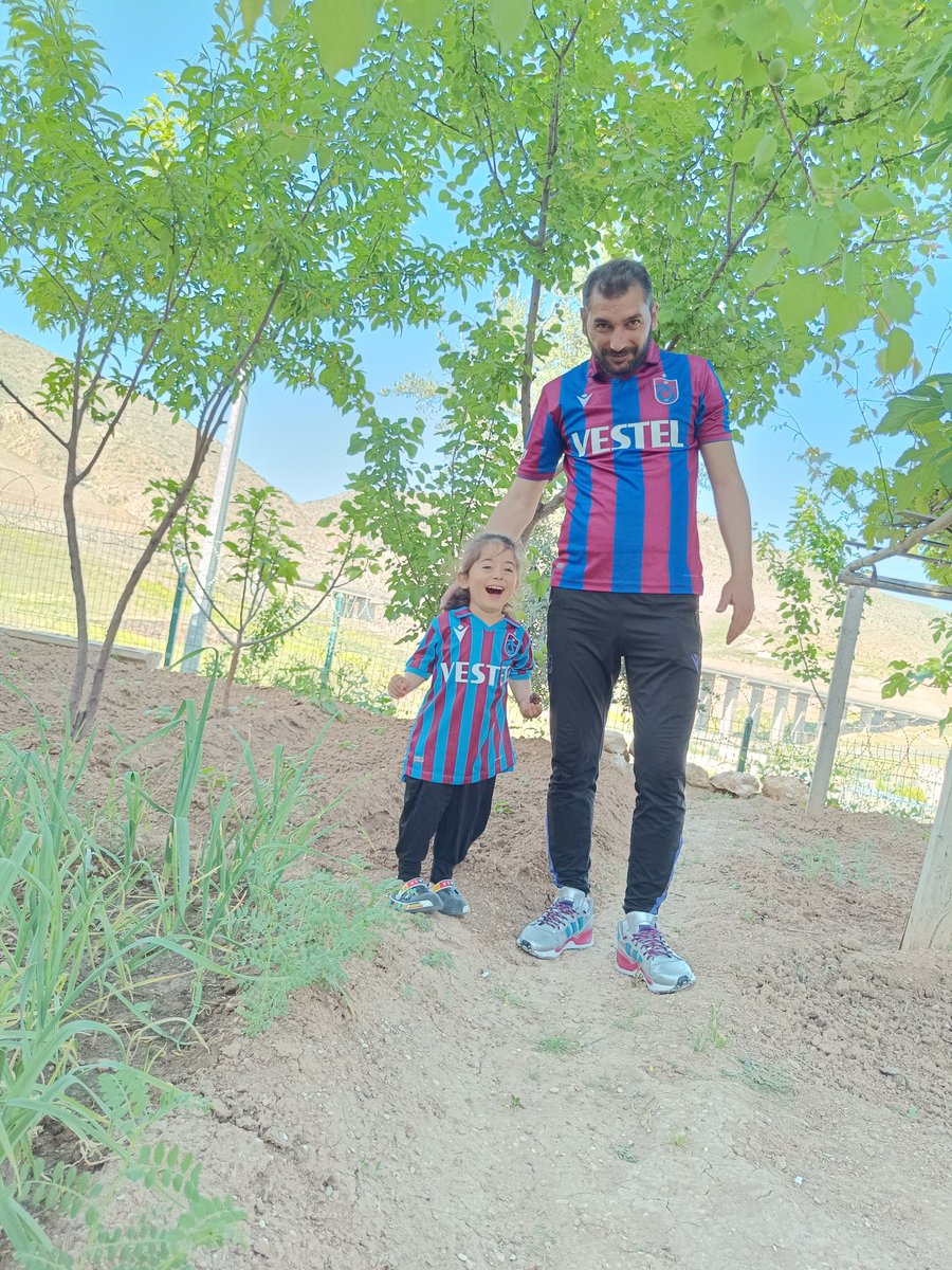 metinmete72's tweet photo. #gunlerden ♥️💙 https://t.co/nKz2p6QcZN
