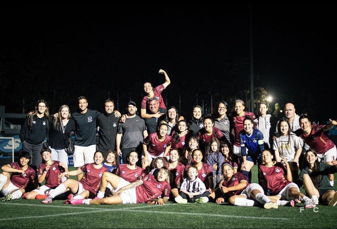 fabian11vazquez's tweet photo. No conocemos las demás bajas, las demás altas, si se mantiene el cuerpo técnico o si sufrió cambios, no hemos podido ver el inicio de los entrenamientos, nada sobre la pretemporada.

Mucho menos información de las formativas. https://t.co/DJCuitIROs