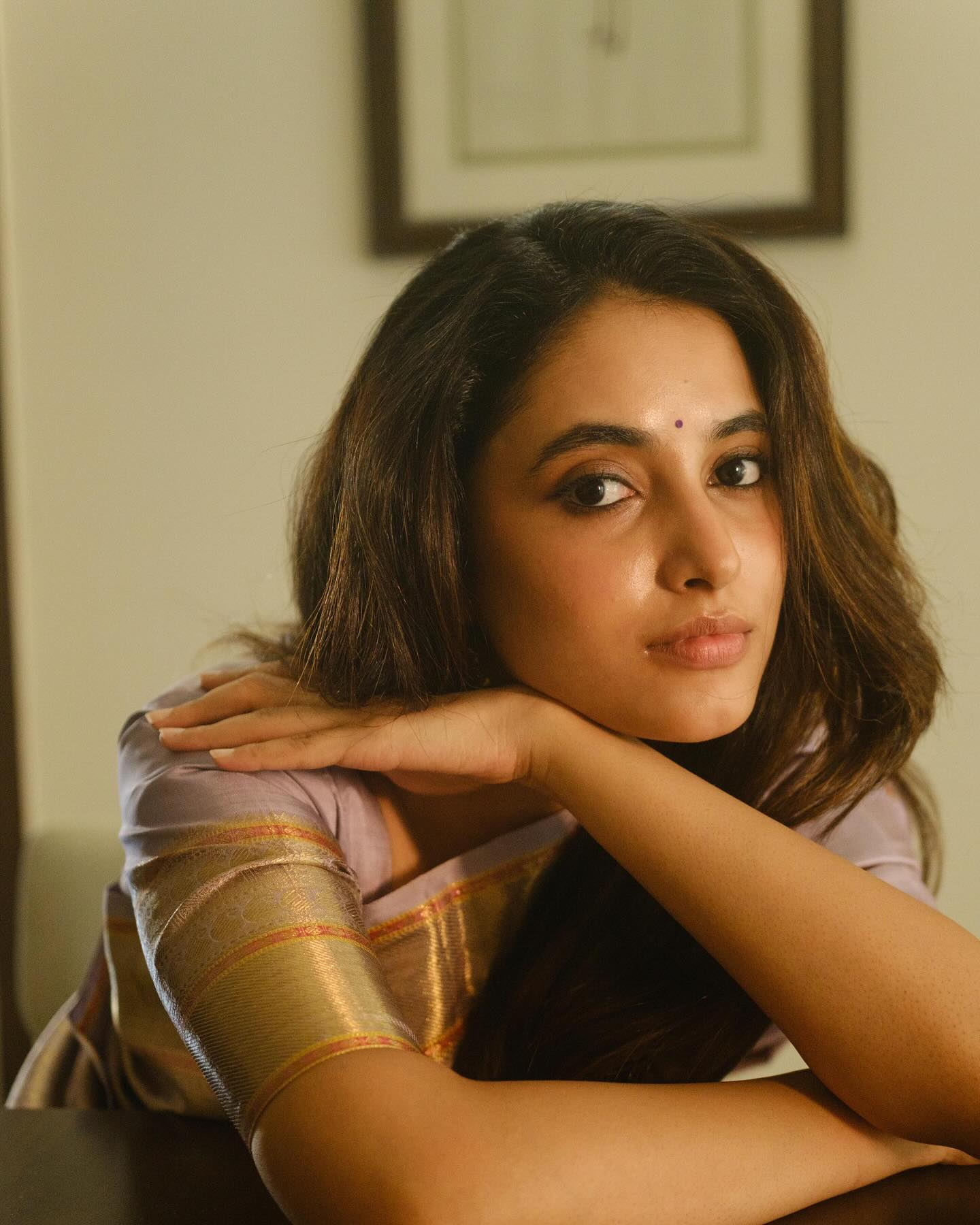 GLnMV44acAAu9fN?format=jpg&name=large