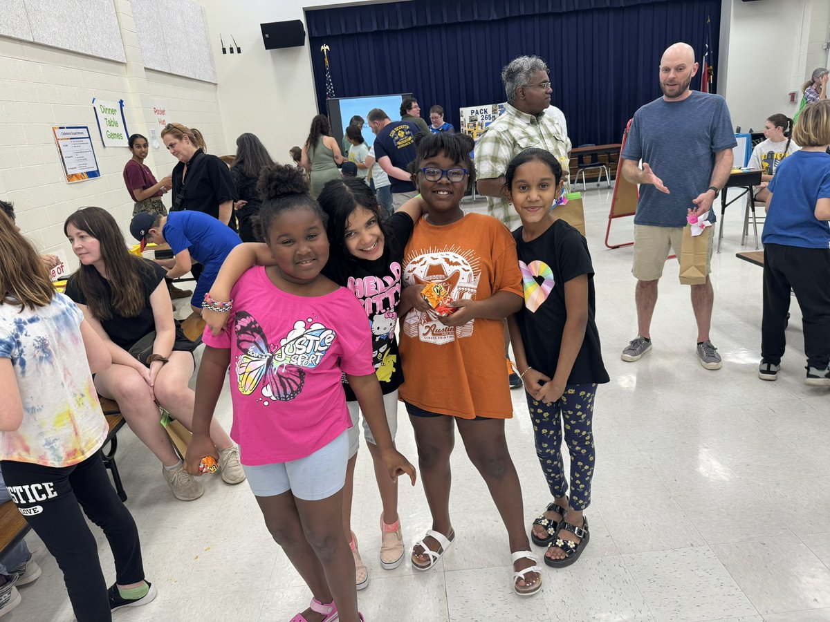 Brushy Creek El Library tweet media