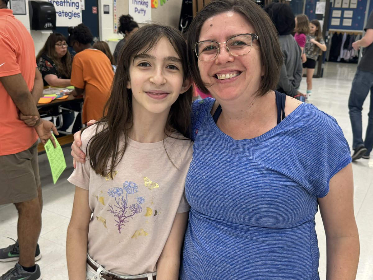 Brushy Creek El Library tweet media