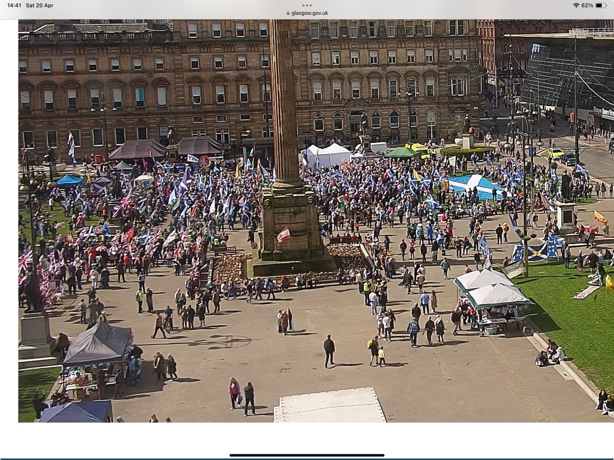 Honeythedog1's tweet photo. ⁦@KieranPAndrews⁩ ⁦@conor_matchett⁩ ⁦@ChrisMusson⁩ ⁦@paulhutcheon⁩ Live screen shot from George Sq webcam.Lets not read tomorrow about claims of “thousands”attending.Even with the Palestinian bolt on , there’s a few hundred max..#ThanksPeter #ThanksNikla https://t.co/I6cHRxN2Kw