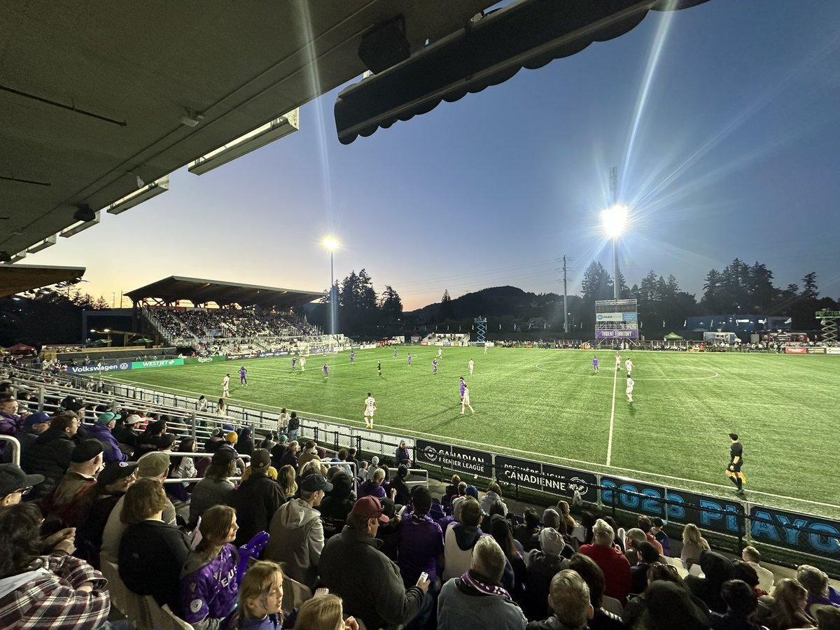 ATTENDANCE at Willoughby Community Park and Starlight Stadium DROPPED by 33% and 35% respectively, compared to last week.
IMO, this was due to scheduling (Thursday & Friday instead of Saturday afternoon).
#VancouverFC | #ForTheIsle | #CanPL