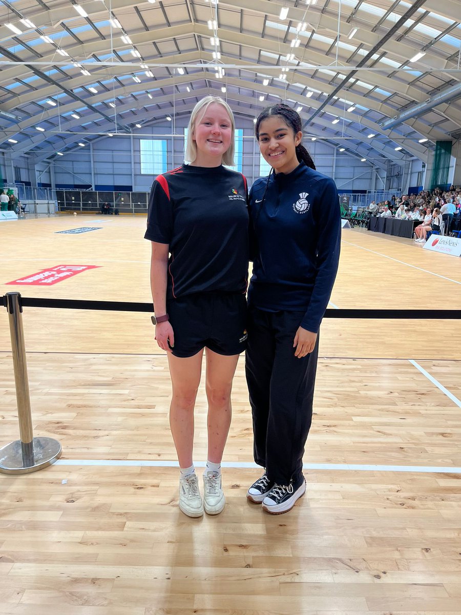 Huge congratulations to Lowri and Alice who represented Wales and Scotland yesterday 🖤💛🏴󠁧󠁢󠁷󠁬󠁳󠁿🏴󠁧󠁢󠁳󠁣󠁴󠁿