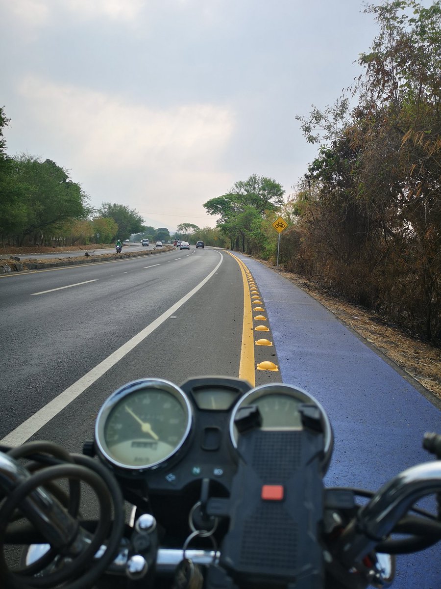 Como le explico a la Lic que me dormí.
8:55pm