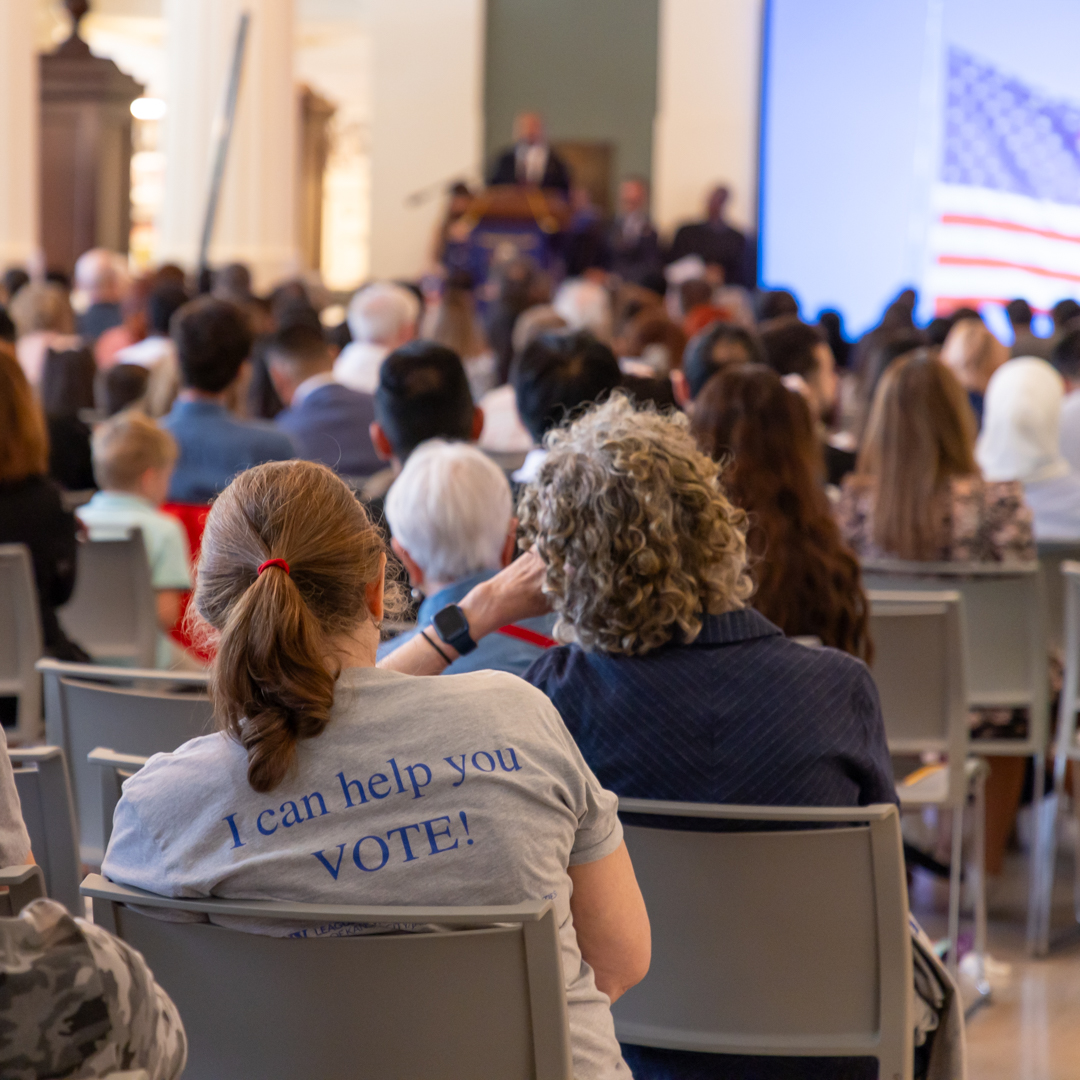 LWVKC registered 52 new voters after Tuesday's New Citizens Ceremonies at the @KCLibrary. 🇺🇸🎉 We're incredibly proud to help them participate in the democratic process. 🗳 Thank you to our 15 amazing volunteers for all your help! #newcitizens #voterregistration #LWVKC #KCPL